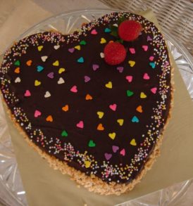 Send Diwali Cakes Chocolates Sweets Dry Fruits to Jalandhar
