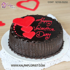 Here, we bring you special Valentine gifts for your girlfriend. Get the midnight online Valentine's day gifts for girlfriend delivery only at Kalpa Florist. Order now!