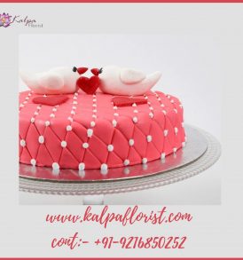 Kissing Birds Cake Valentine Cake
