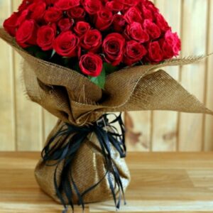 Hundred Red Rose Bunch Online Flower Delivery In Patiala